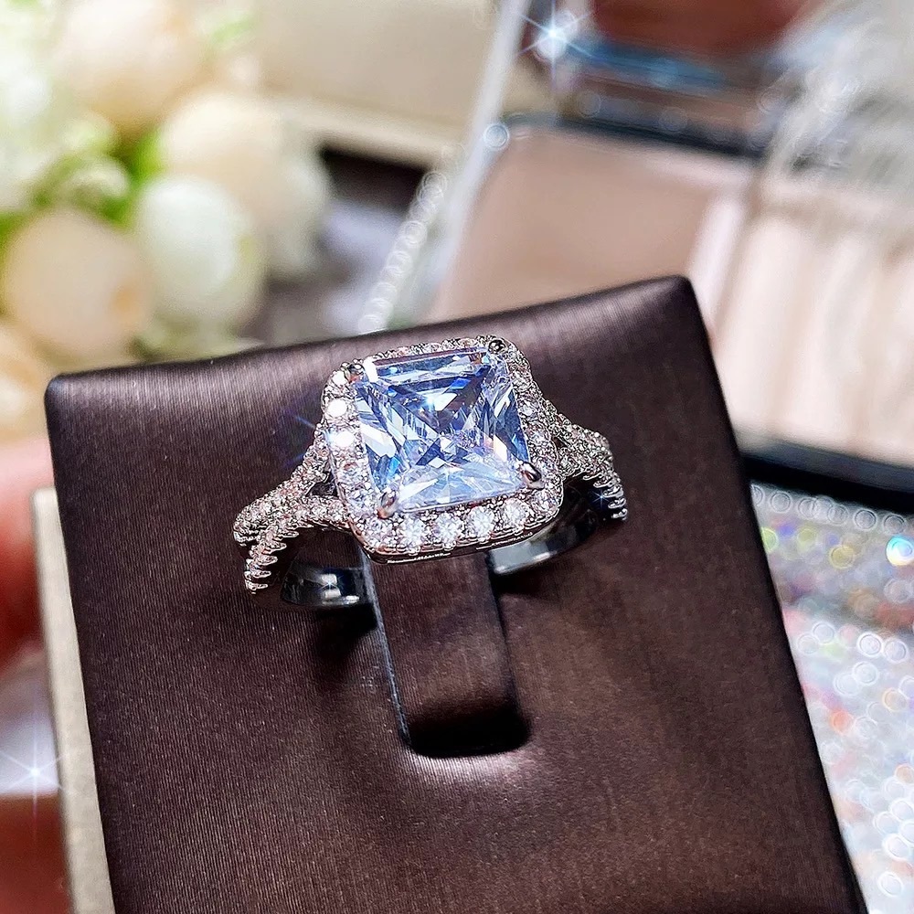 New Square Shape Luxury 925 Silver Elegant Diamond Ring 💍 - Picture 3 of 6